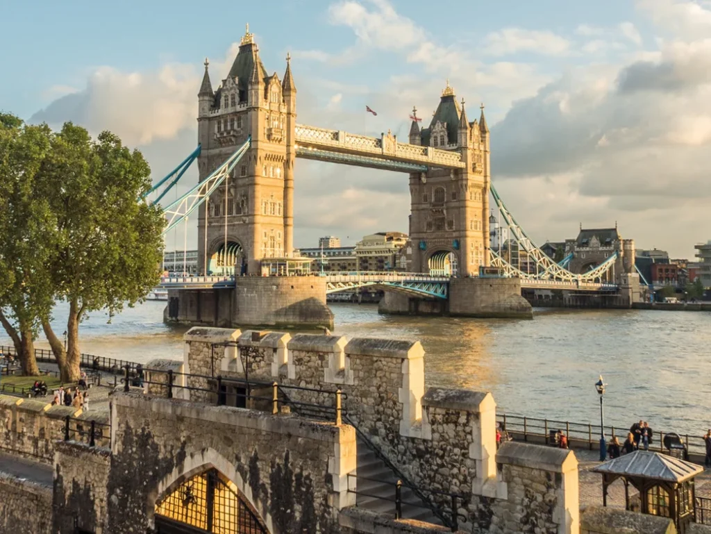 UK Visa & Immigration Advisors
